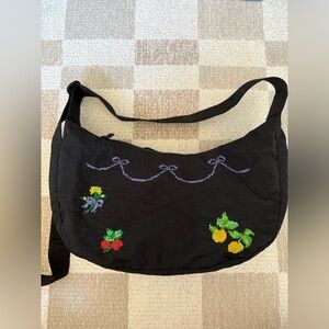 BAGGU Medium Crescent Cross Stitch
